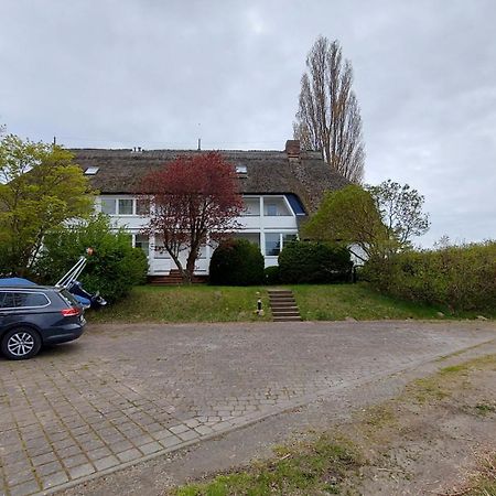 Ferienwohnung Drachen Alt Reddevitz Exterior photo